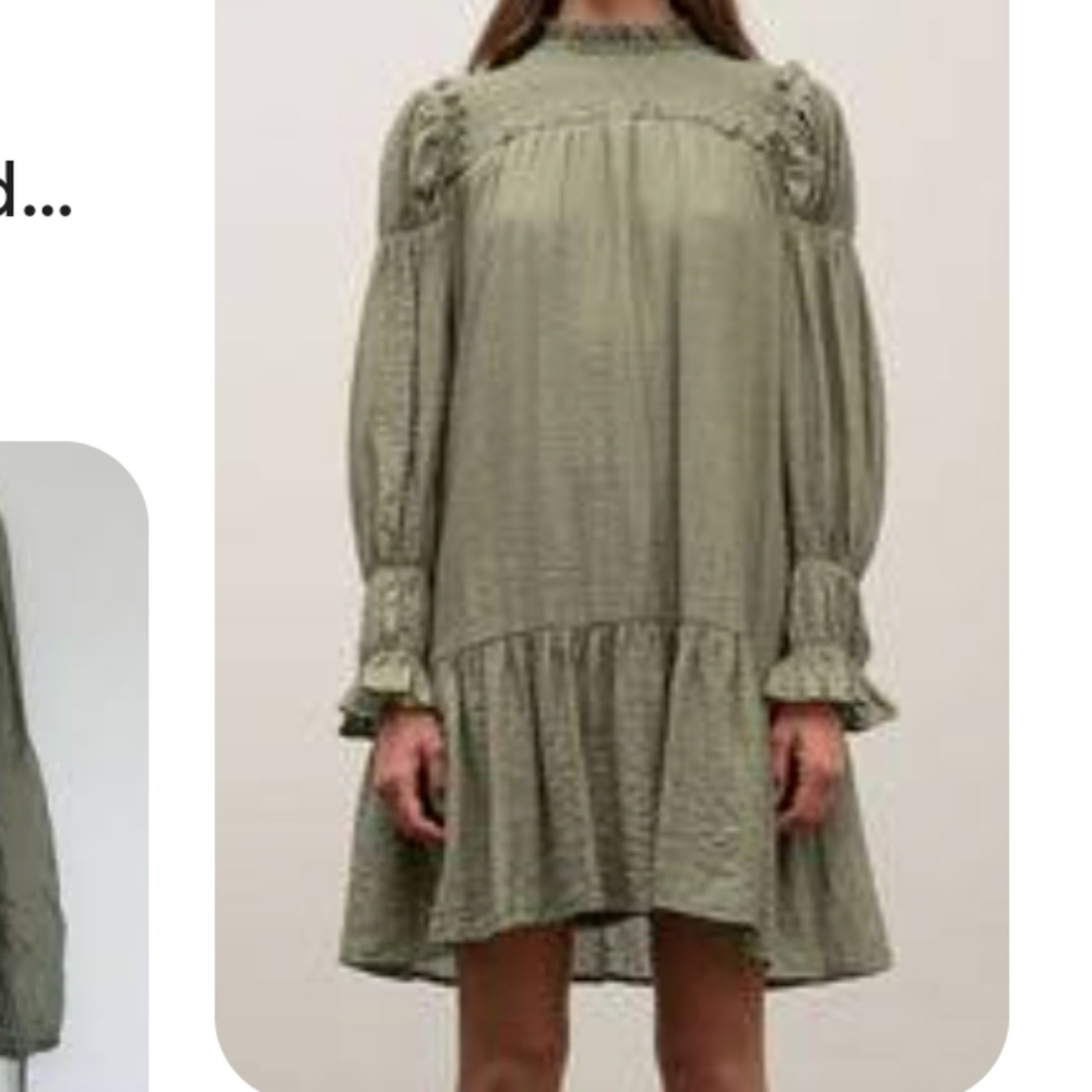 Moon River NWT Women's SZ M green Smocked Puffed Sleeve mini shift dress minimal